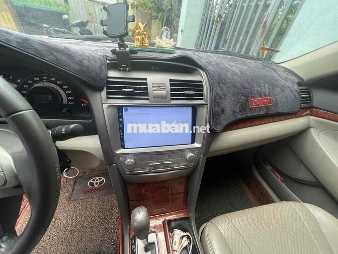 Toyota Camry 2008 - 145684 km
