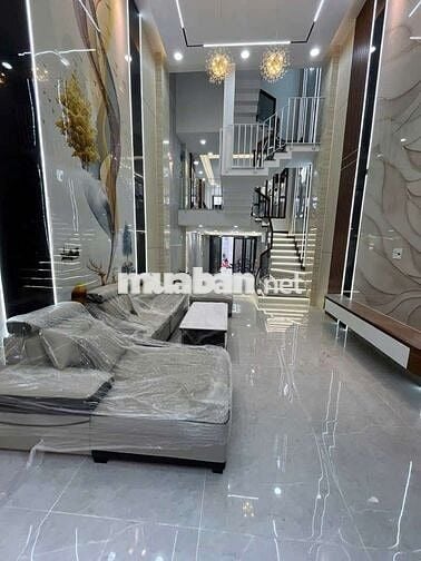 NHÀ 5 TẦNG CỰC ĐẸP HIỆN ĐẠI ( 4m x 17m) HL2 BTĐ