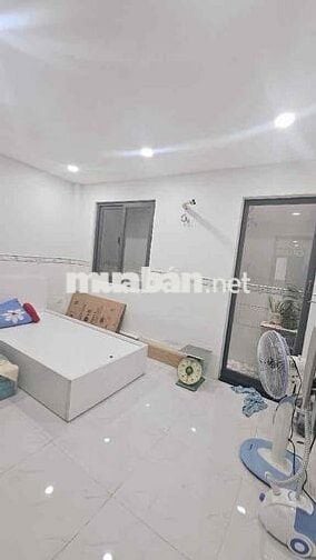 CẦN BÁN GẤP NHÀ 4x15 (4.1 tỷ), Đang vay bank 3.4tỷ, Lê Trọng Tấn