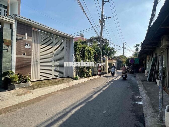 ĐẸP MT KINH DOANH ĐƯỜNG GẦN CHỢ HIỆP BÌNH DT 9.6x28m 270m2