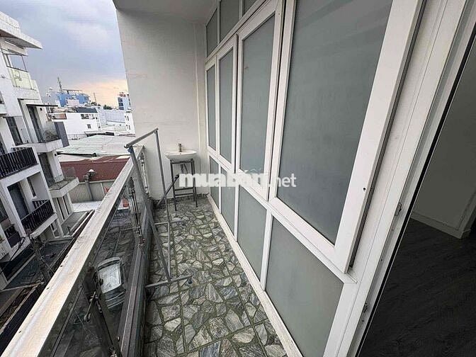 CHO THUÊ PHÒNG BAN CÔNG THOÁNG MÁT CỬA SỔ TRỜI Ở ĐƯỢC LIỀN CHO ANH CHI