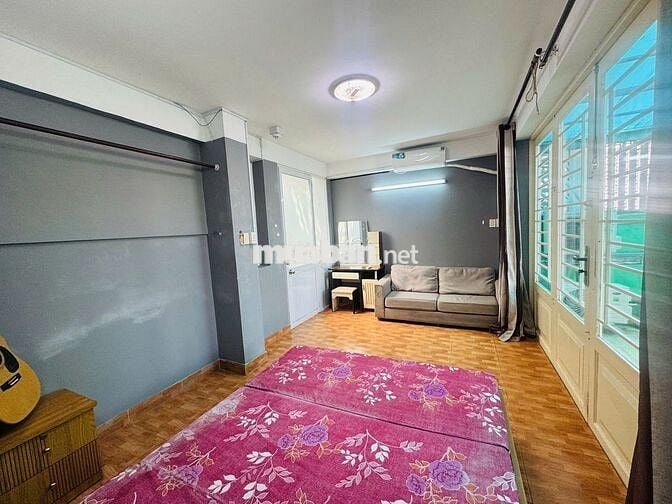 Cho thuê phòng khu Trung Sơn gần quận 7,8. DT: 30m2. Full Nội Thất .