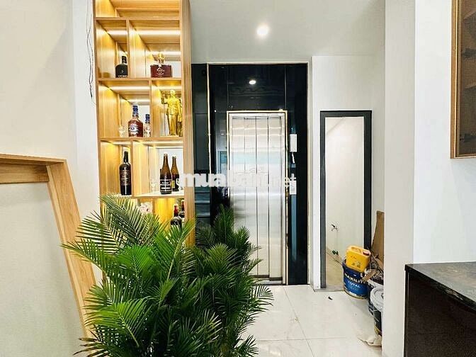 GIÁ 10 TỶ! NHÀ TRƯƠNG ĐỊNH - HOÀNG MAI: 40M², 5 TẦNG TM - OTO TRÁNH!