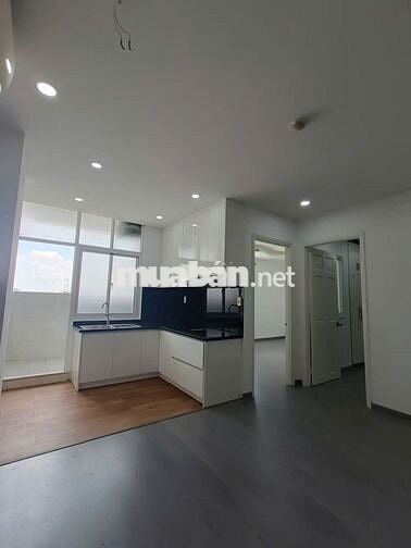 Cần bán căn hộ chung cư H2 Hoàng Diệu, P. 8