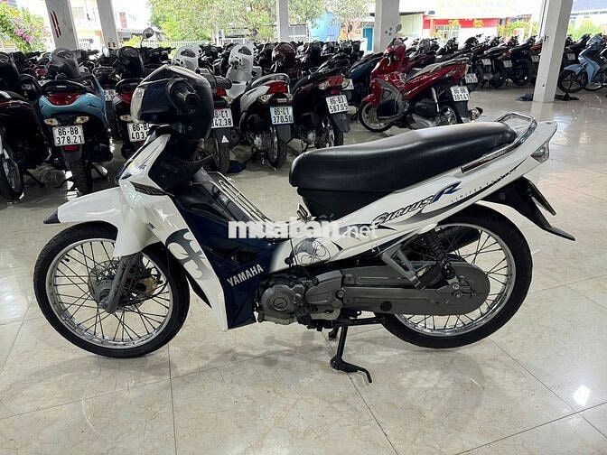 Yamaha Sirius