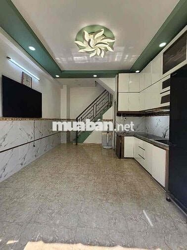Nhà Cách đường Âu Dương Lân 20m, Nhỉnh 4 tỷ, 4 Lầu