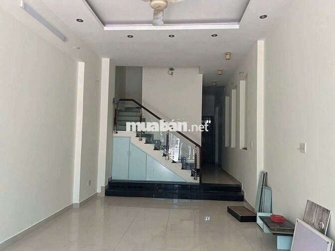 Nhà 1 trệt 1 lầu đường số 4 KDC vĩnh lộc BHH B bình tân