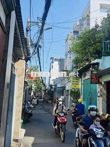 Cho Thuê nhà Gò Vấp đường xe hơi, buôn bán đồ ăn sầm uất