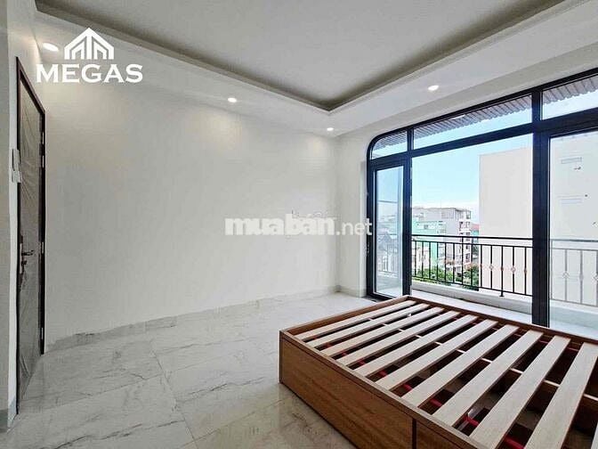 bóc seal siêu phẩm căn hộ dịch vụ mới 100%  - studio ban công