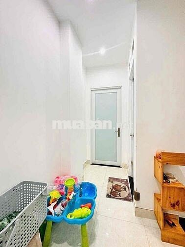 Bán Nhà Hà Huy Giáp 4 PN Hẻm 7 M Giá 4 Ty750 TL