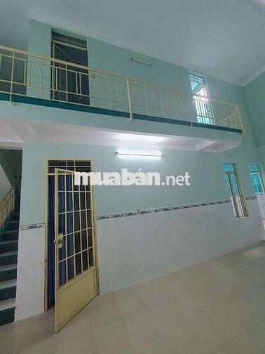 Thuê nhà riêng 100m2, 3 phòng ngủ, đường Nguyễn Cao, Nha Trang