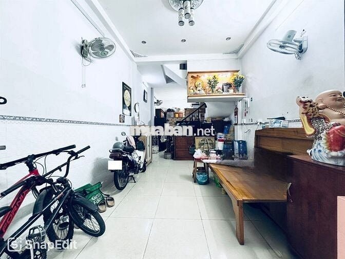RẺ! Q10 Lê Hồng Phong – 3Tầng, 4PN, 4WC, Hẻm đẹp – Gần MT, 6.4 Tỷ TL