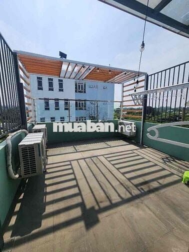 Nhà Cách đường Âu Dương Lân 20m, Nhỉnh 4 tỷ, 4 Lầu