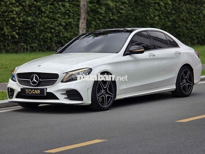 Mercedes Benz C 300 AMG 2021