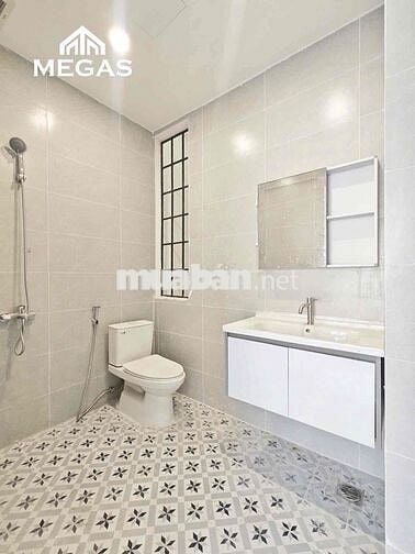 bóc seal siêu phẩm căn hộ dịch vụ mới 100%  - studio ban công