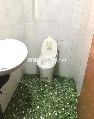 Cho thuê nhà 64m2 có: 2pn gần Làng Đại Học - Đông Hoà