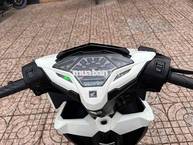 Vario 150 2018 trùm cuối mẫu cũ.