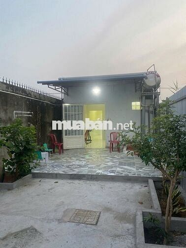 NHÀ MẶT TIỀN - CÓ SÂN TRƯỚC + SÂN SAU RỘNG