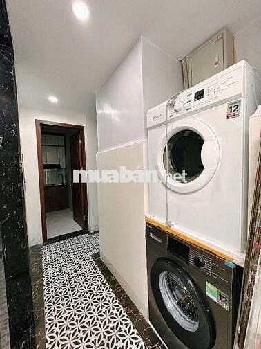 Bán CCMN 65m2 Nguyễn Đức Cảnh, 6 tầng tm 13 pkk. dòng tiền 70tr/tháng.
