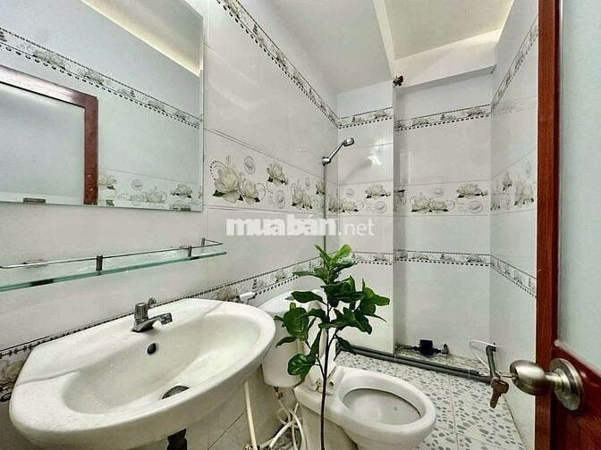 Studio 30m2 siu thoáng, full nội thất, giờ giấc tự do. Ngay Tân Hương