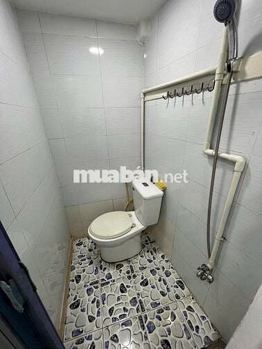 Chỉ 1 Tỷ hơn có nhà sổ Hồng riêng 1 trệt 3 lầu 11m2 ở liền nhà đẹp