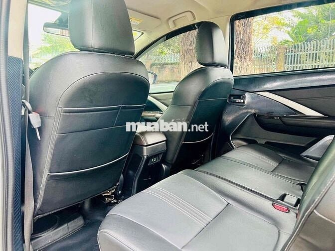 Cần Bán Xpander Premium 2024 màu Trắng
