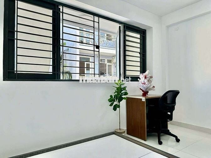 Studio 30m2 siu thoáng, full nội thất, giờ giấc tự do. Ngay Tân Hương