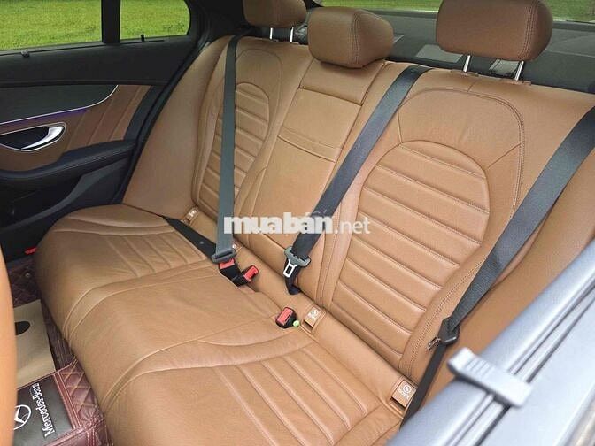 Mercedes Benz C 300 AMG 2021