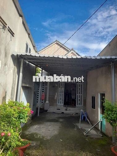 Cần bán nhà 2 căn liền kề mặt tiền