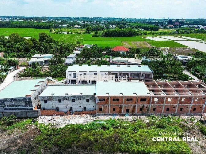 NHÀ  2 TẦNG THIẾT KẾ HIỆN ĐẠI NẰM CẠNH CẦU HOÁ AN