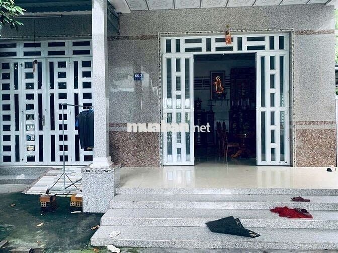 Cần bán nhà 2 căn liền kề mặt tiền