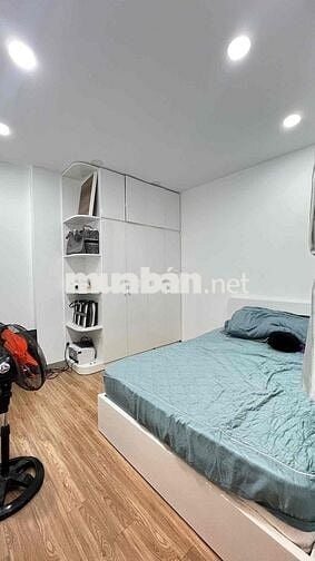 Gold View 2pn 2wc 81m2 bán chỉ 7.050tỷ bao hết