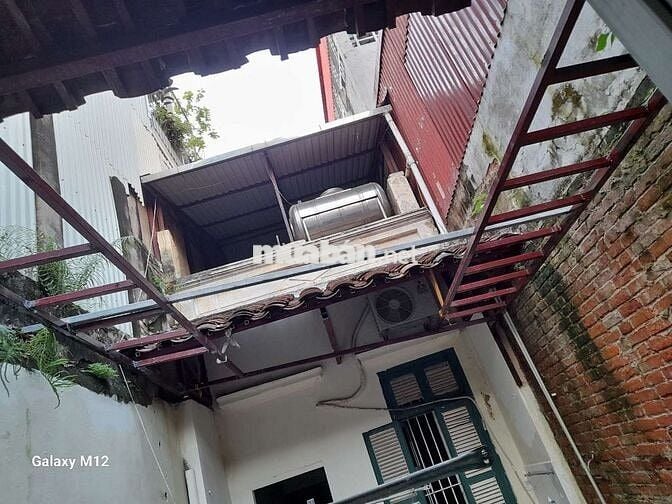 Cho thuê nhà Nguyễn căn.vừa ở vừa kinh doanh.
