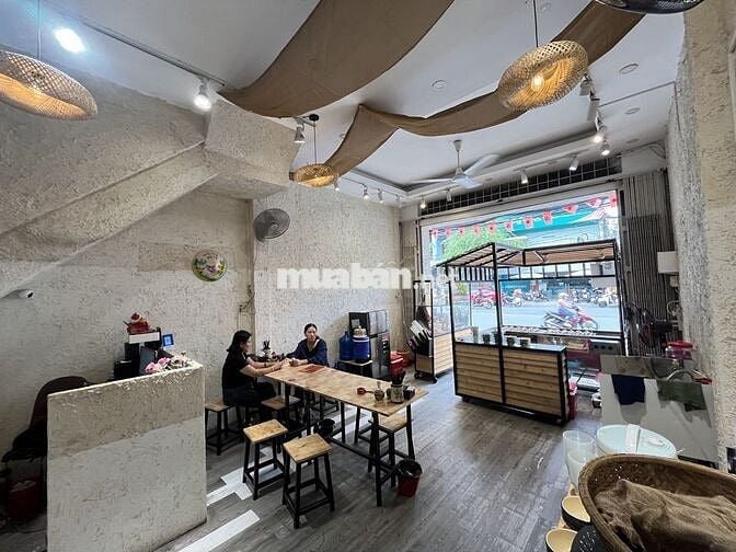 SANG NHƯỢNG MẶT BẰNG MẶT TIỀN ĐƯỜNG THÁI NGUYÊN – GẦN GA NHA TRANG