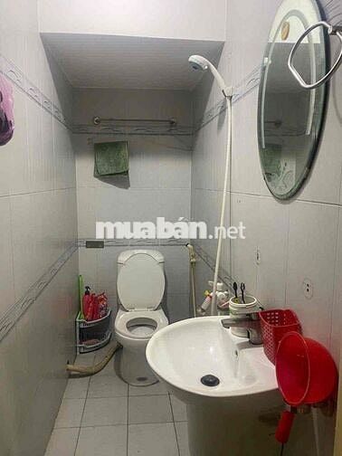 MẶT BẰNG KINH DOANH 2 MẶT TIỀN ,Ở LẠI SẴN NỘI THẤT,THOÁNG MÁT,SẠCH SẼ