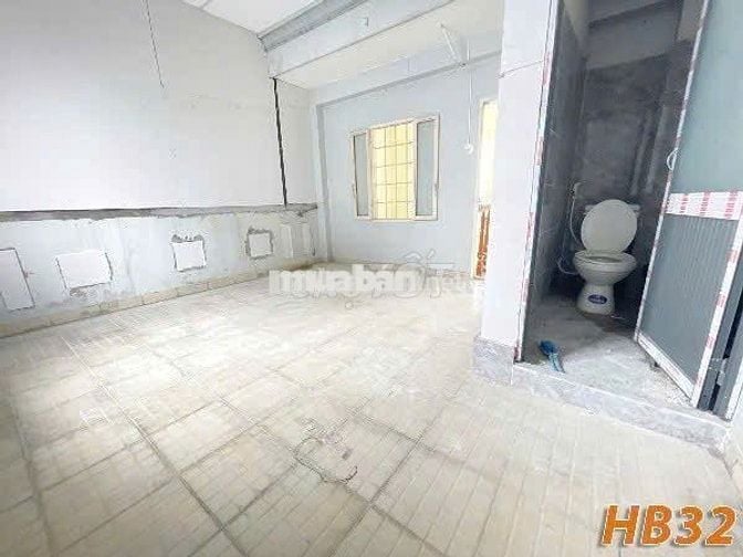 Cần Pass Gấp Phòng Trọ View Công Viên Làng Hoa