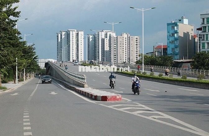 Nhà lô góc mặt phố Trịnh Văn Bô đất vàng dịch vụ 60m2 - Giá đẹp