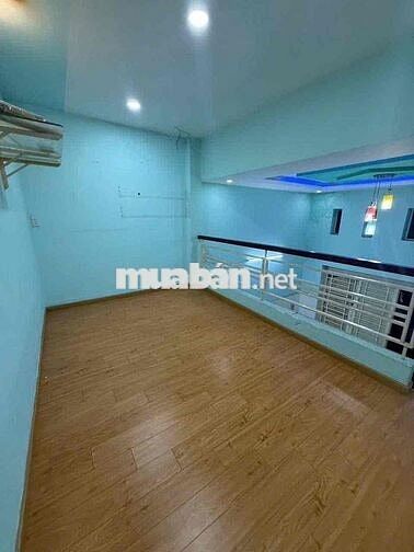 Nhà cho thuê 7 triệu tháng 2 phòng ngủ 2 vệ sinh hẻm 7m gần chợ trường