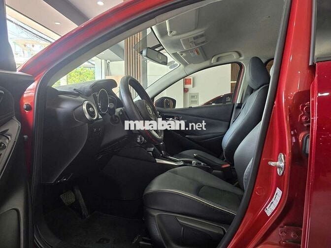 Mazda 2 sx2022 Luxury 1.5AT, màu đỏ,48.000 km