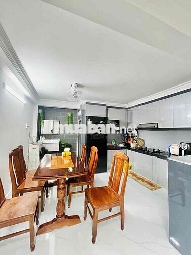 Nhà mới 5 tầng Âu Cơ – Lạc Long Quân, Tân Phú, xe hơi tới cửa