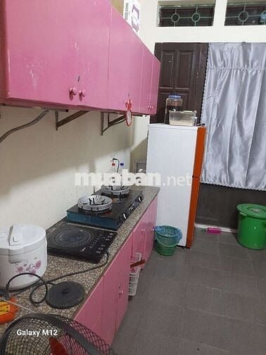 Cho thuê nhà Nguyễn căn.vừa ở vừa kinh doanh.