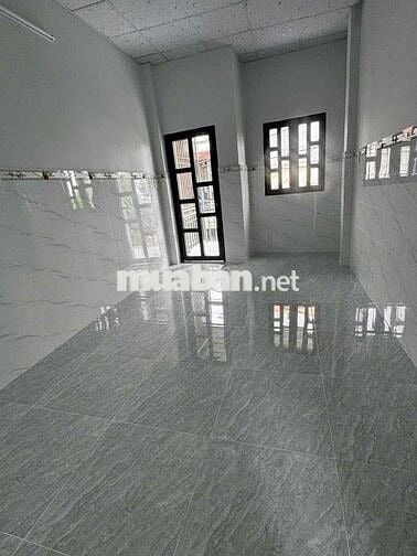 Nhà mới, hẻm xe hơi 6m, có sân bên hông nhà, đg Lê Văn Lương