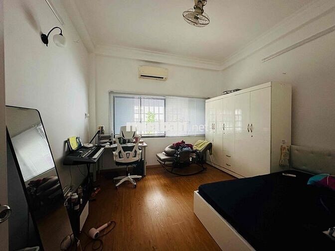 Nhà mới 5 tầng Âu Cơ – Lạc Long Quân, Tân Phú, xe hơi tới cửa