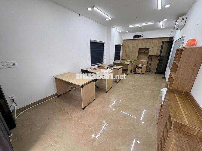 Văn phòng mặt tiền đường Lư Giang Hoà Xuân Cẩm Lệ