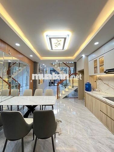 Nhà Xây Dựng Kiên Cố 3 Lầu Đẹp full Nội Thất Đường Lâm Thị Hố Q12