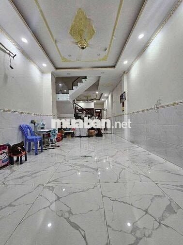 Nhà Mặt Tiền KD cho thuê gần siêu thị Go phường Đông Hoà