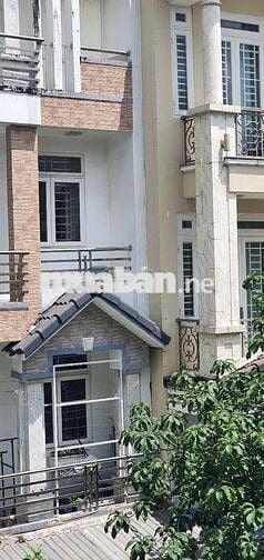 BÁN NHÀ, QUẬN 12, THỚI AN, TRONG ĐAU THƯƠNG VÀ NƯỚC MẮT 3 LẦU, 4TỶ450.