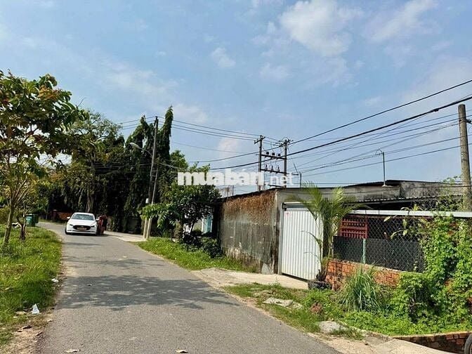 BÁN ĐẤT: 150m2 thổ cư  chợ Lộc Hưng - Trảng Bàng - Giá tốt - SHR