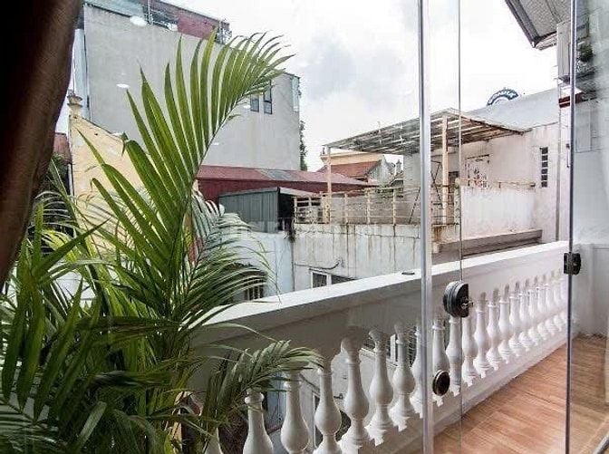 Nhà Đào Tấn, 2 thoáng, mặt tiền rộng, nở hậu, Gara Ô tô, hiếm nhà bán