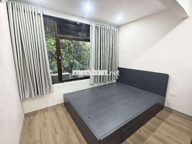 CẦN BÁN CĂN HỘ TT PHỐ HUỲNH THÚC KHÁNG DT 70M 3PN